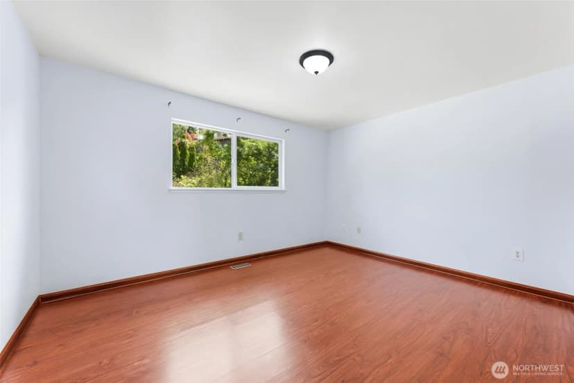 Property photo for 512 Veralene Sw, Everett photo 10