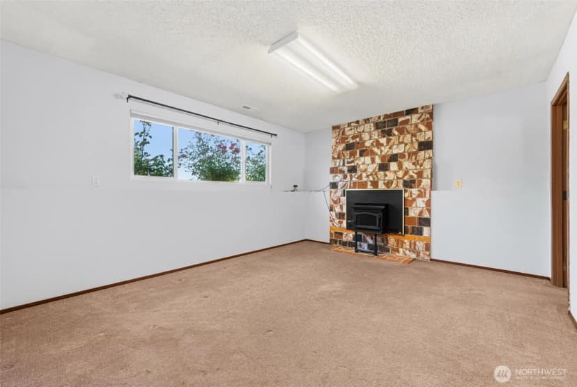 Property photo for 512 Veralene Sw, Everett photo 18