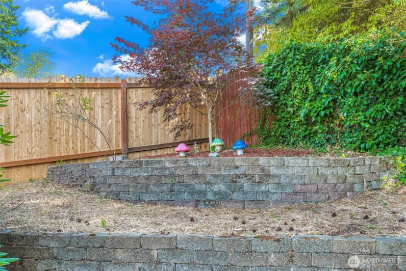 Property photo for 512 Veralene Sw, Everett photo 32