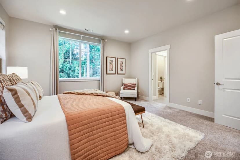 Property photo for 24356 Ne 15th Way, Sammamish photo 25