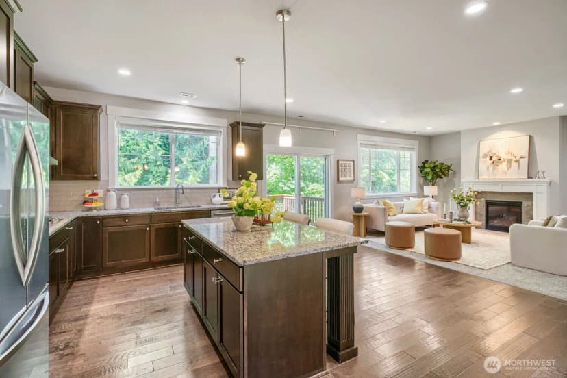 Property photo for 24356 Ne 15th Way, Sammamish photo 8