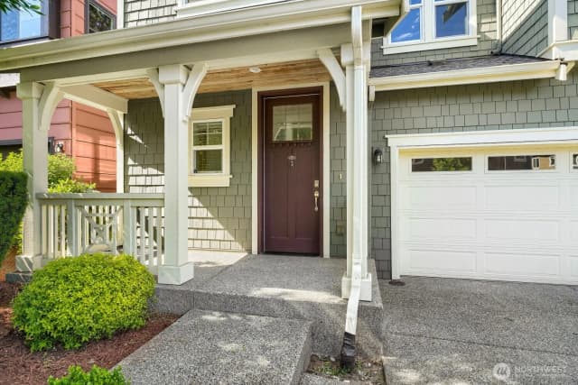 Property photo for 24356 Ne 15th Way, Sammamish photo 3