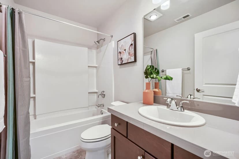 Property photo for 24356 Ne 15th Way, Sammamish photo 20