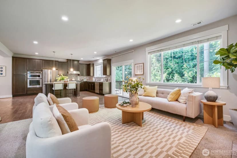 Property photo for 24356 Ne 15th Way, Sammamish photo 14
