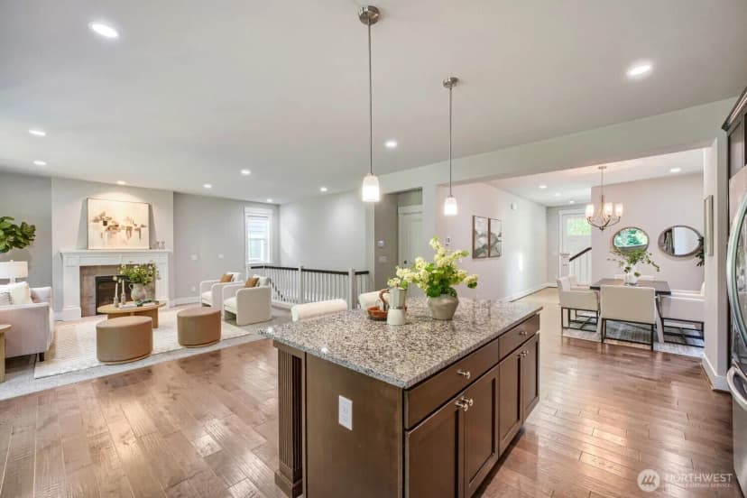 Property photo for 24356 Ne 15th Way, Sammamish photo 11