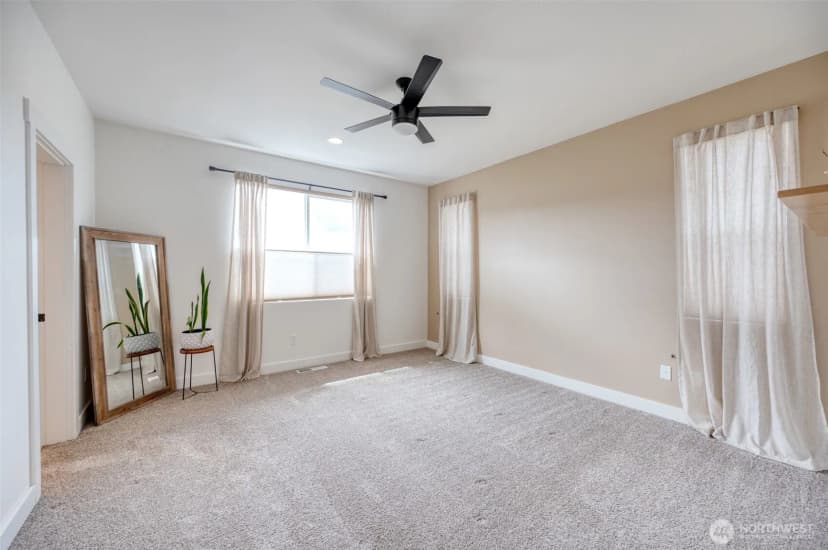 Property photo for 507 Mccauley Avenue, Buckley photo 18