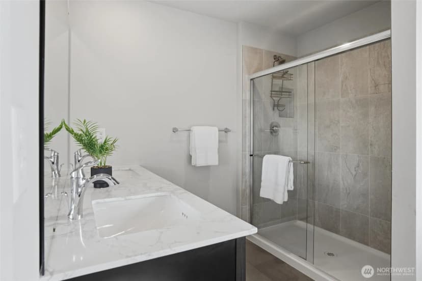 Property photo for 1685 Ne Halden Glen Drive, Poulsbo photo 24