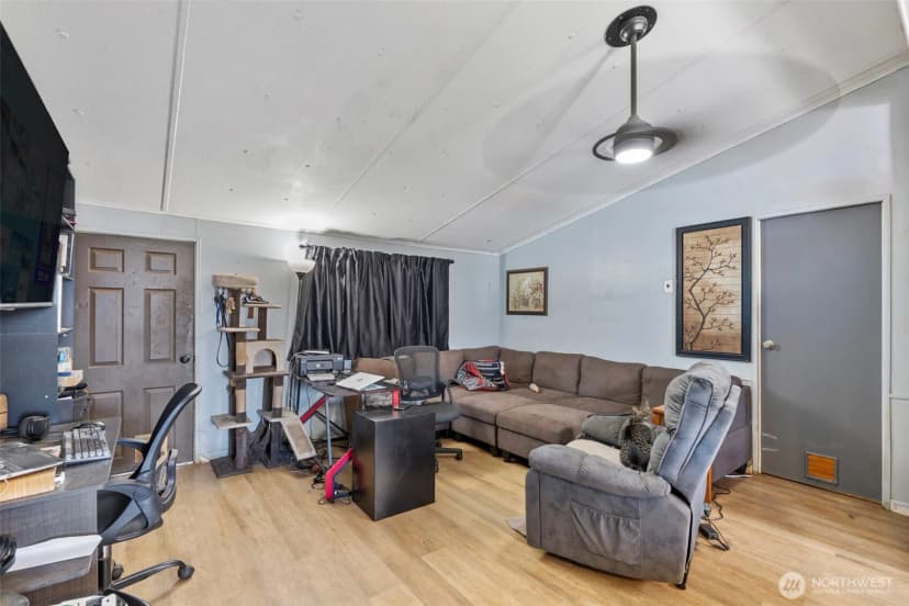 Property photo for 188 Holcomb Rd, Chehalis photo 6