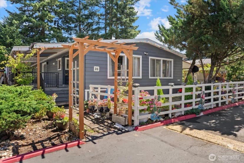 Property photo for 12605 E Gibson Road #26, Everett photo 3