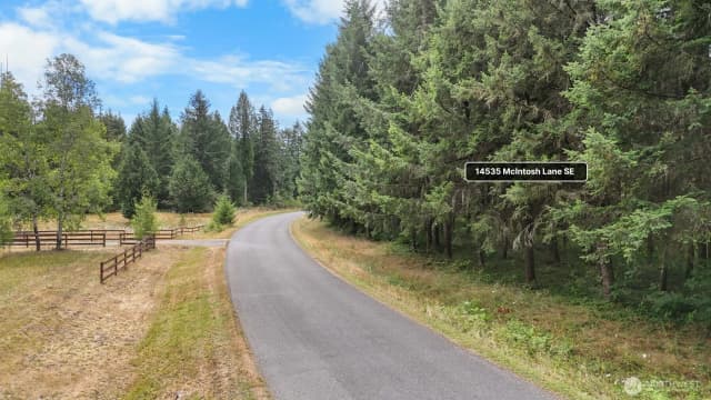 Property photo for 14535 Mcintosh Lane Se, Tenino photo 3