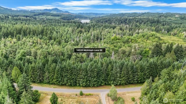 Property photo for 14535 Mcintosh Lane Se, Tenino photo 2