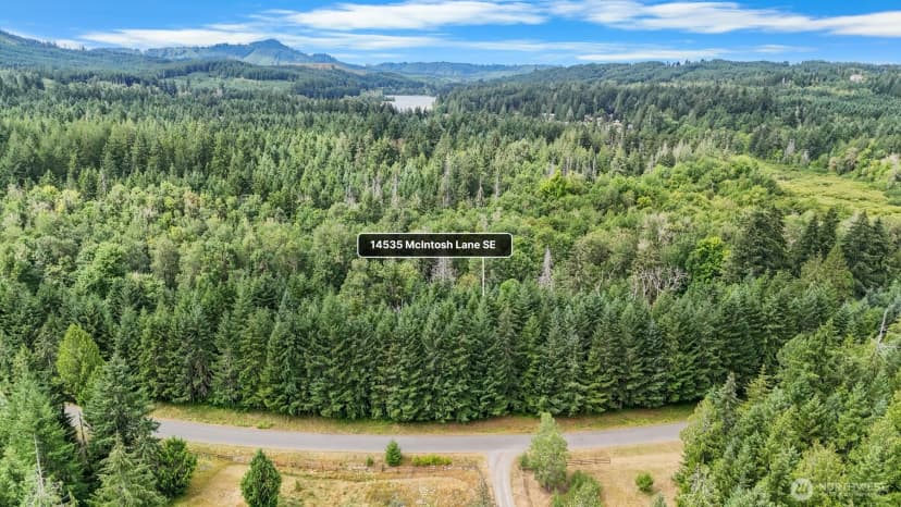 Property photo for 14535 Mcintosh Lane Se, Tenino photo 2