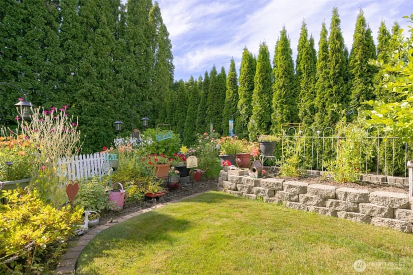 Property photo for 913 N Pine Court, Lynden photo 38