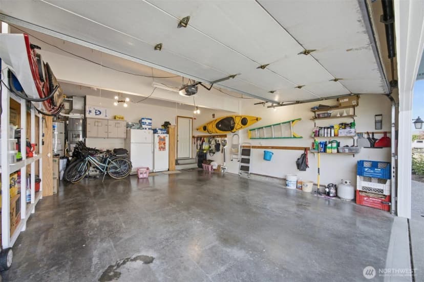 Property photo for 913 N Pine Court, Lynden photo 34