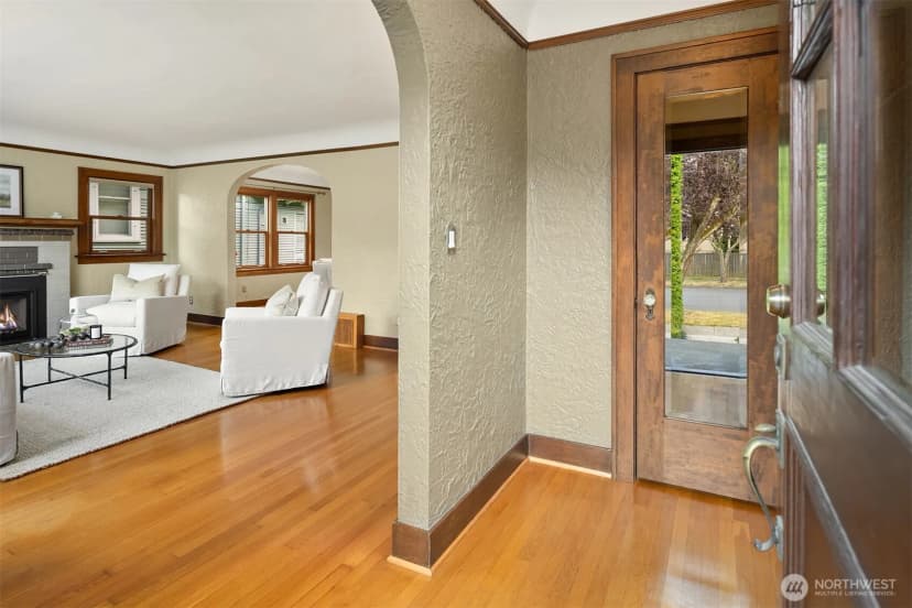 Property photo for 1310 Hoyt Avenue, Everett photo 6