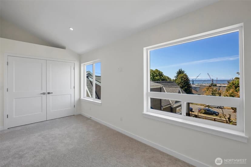Property photo for 2623 Grand Ave #c, Everett photo 18