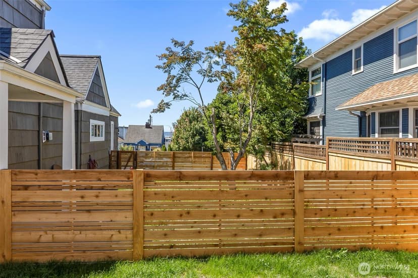 Property photo for 2623 Grand Ave #c, Everett photo 34