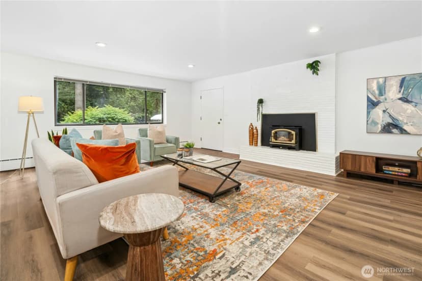 Property photo for 18411 40th Place Ne, Lake Forest Park photo 17