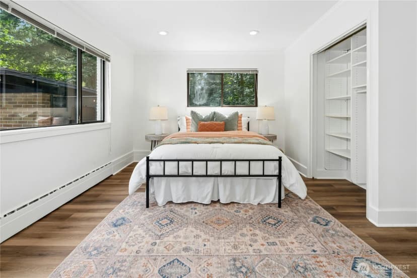 Property photo for 18411 40th Place Ne, Lake Forest Park photo 21