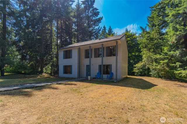 Property photo for 21112 129th Avenue E, Graham