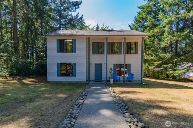 Property photo for 21112 129th Avenue E, Graham photo 2