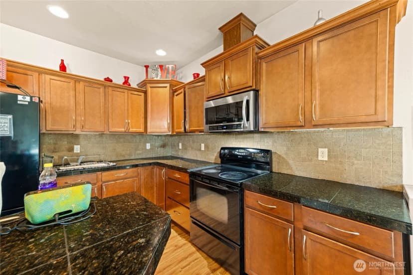 Property photo for 1905 198th Street E, Spanaway photo 19