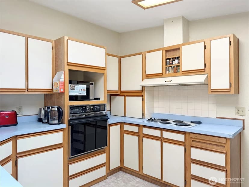 Property photo for 2500 S 370th Street #263, Federal Way photo 11