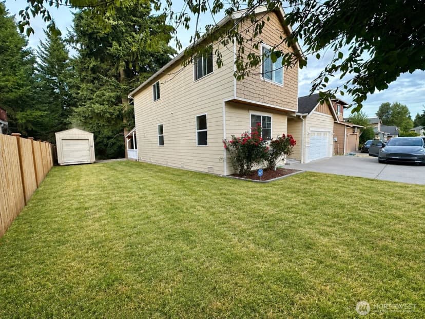Property photo for 19817 97th Avenue Ct E, Graham photo 7