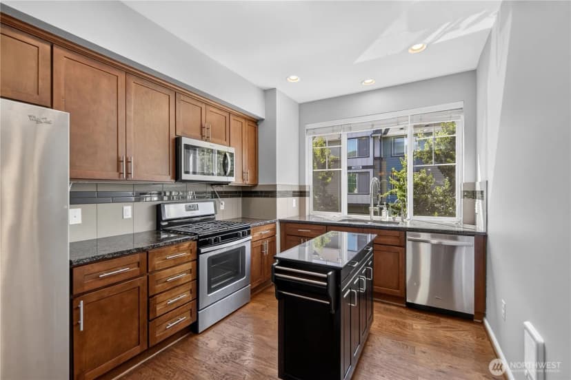 Property photo for 13415 46th Ave Se #5, Bothell photo 11