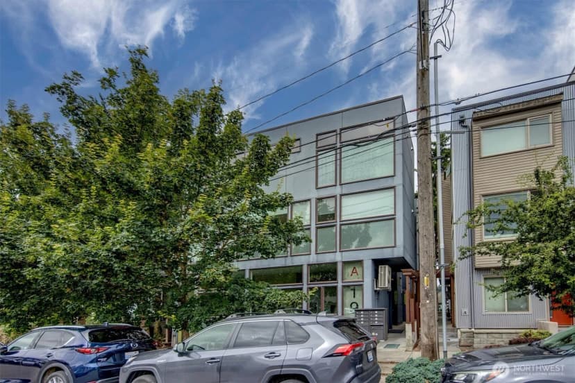 Property photo for 1915 25th Avenue S #unit D, Seattle photo 25