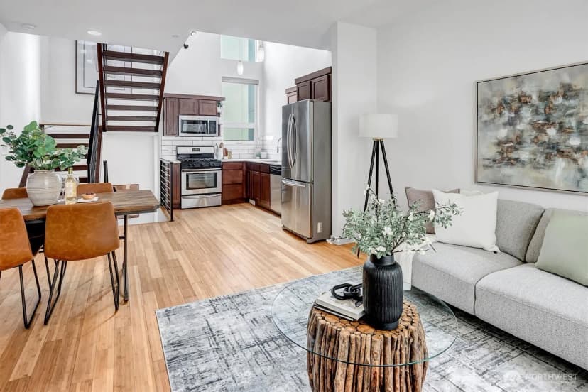 Property photo for 1915 25th Avenue S #unit D, Seattle