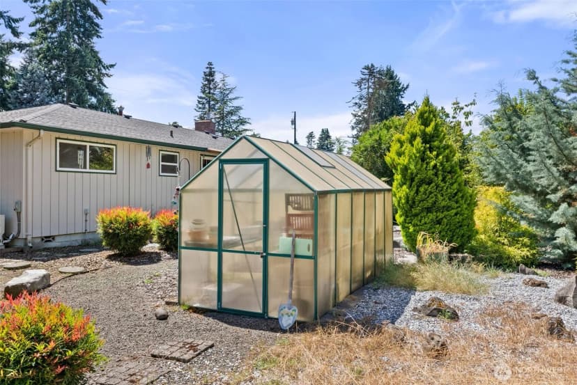 Property photo for 5012 19th Avenue Se, Lacey photo 16