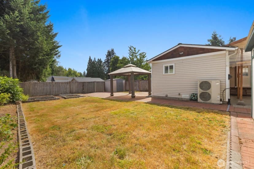 Property photo for 15507 56th Avenue W, Edmonds photo 19