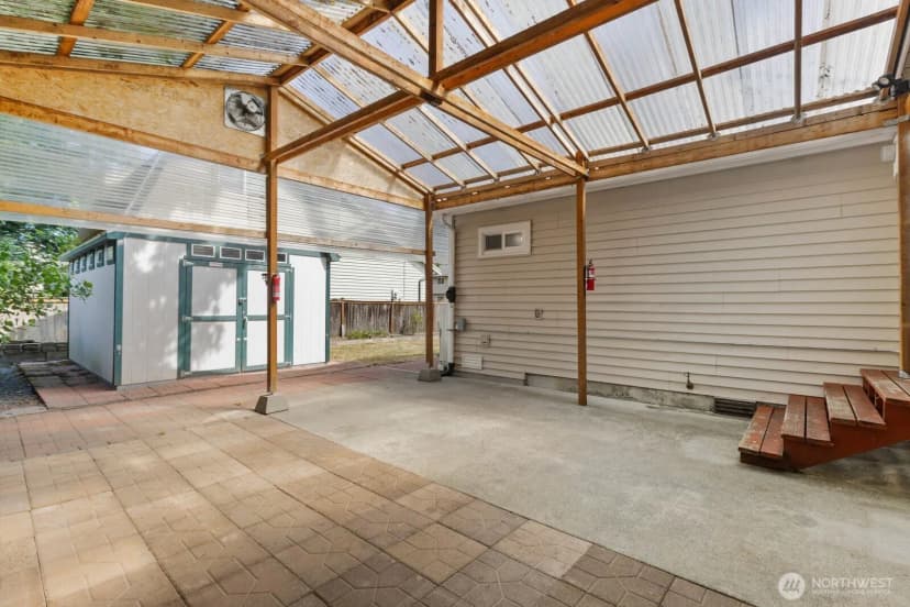 Property photo for 15507 56th Avenue W, Edmonds photo 17