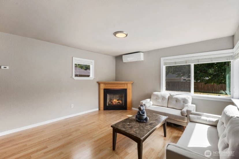 Property photo for 15507 56th Avenue W, Edmonds photo 6