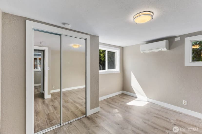 Property photo for 15507 56th Avenue W, Edmonds photo 12