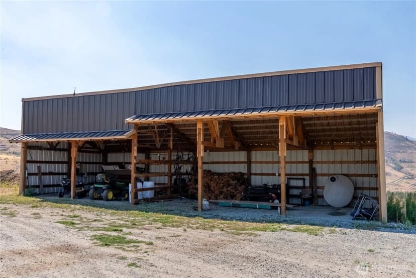 Property photo for 47 Barn Dance Drive, Pateros photo 39