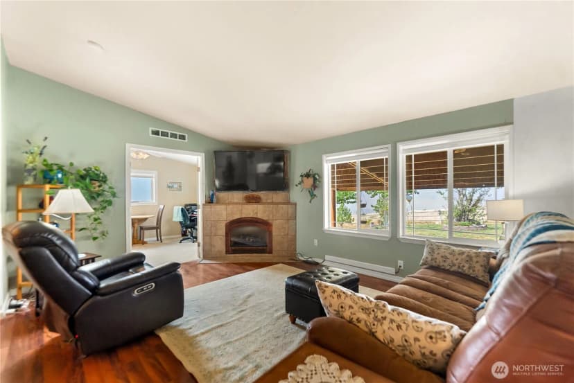 Property photo for 47 Barn Dance Drive, Pateros photo 13