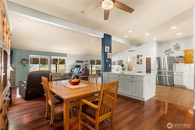 Property photo for 47 Barn Dance Drive, Pateros photo 11