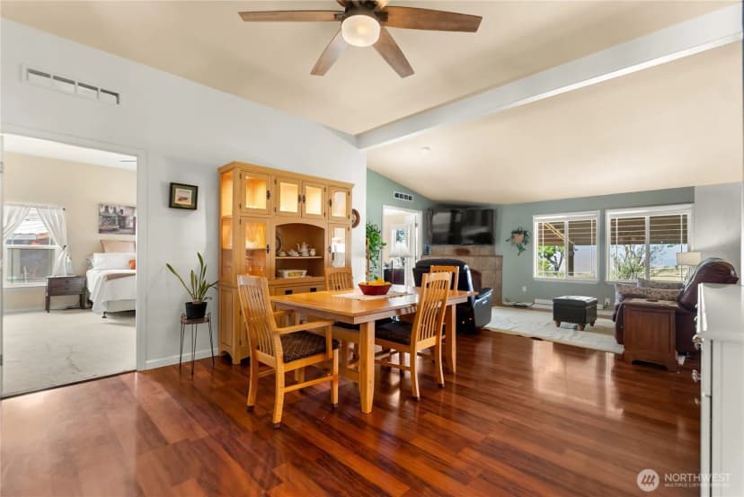 Property photo for 47 Barn Dance Drive, Pateros photo 10