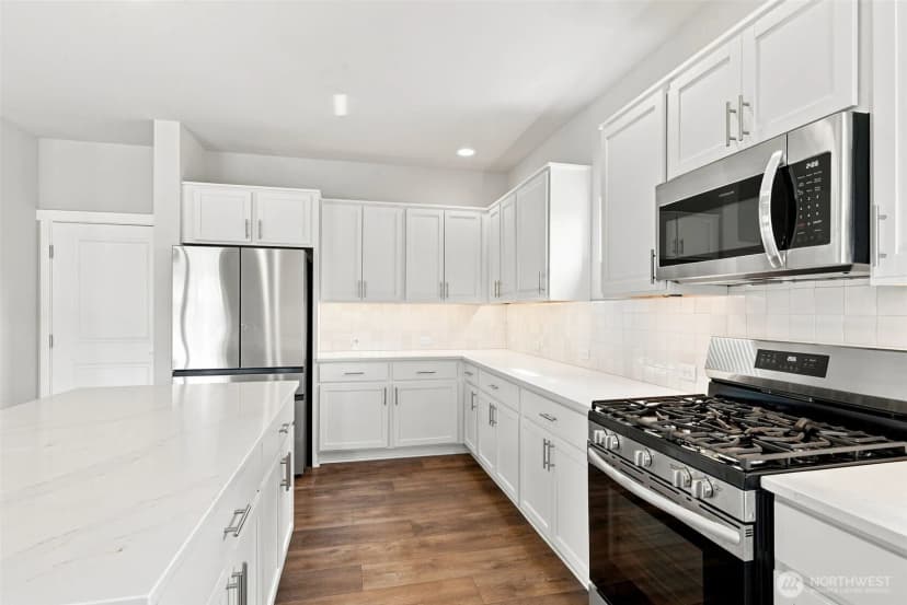 Property photo for 223 Hovey Street, Buckley photo 10