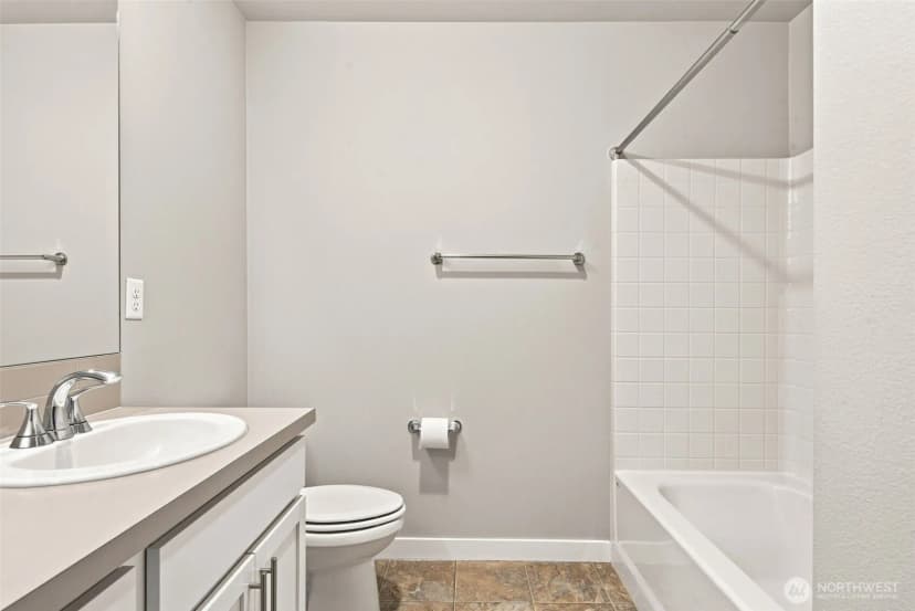 Property photo for 223 Hovey Street, Buckley photo 32