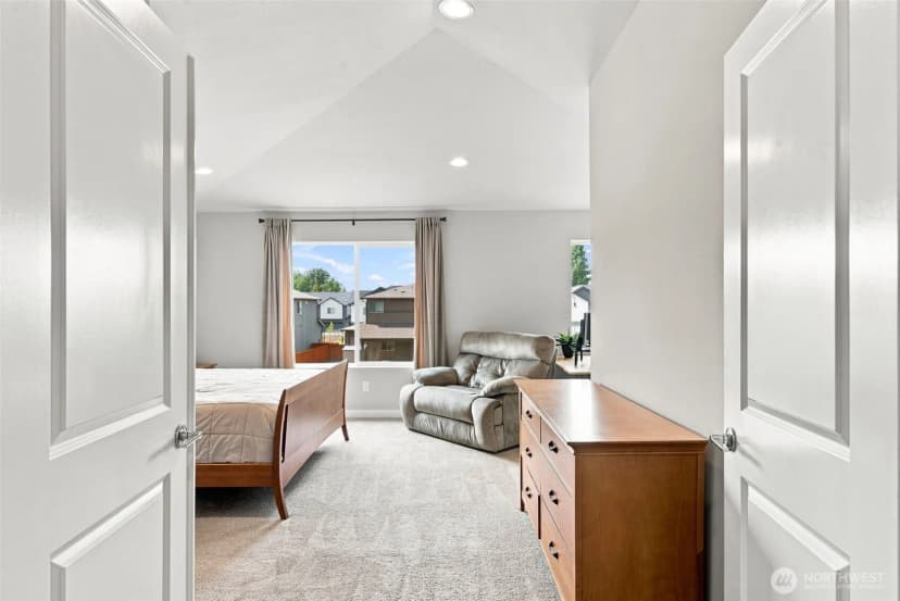 Property photo for 223 Hovey Street, Buckley photo 19