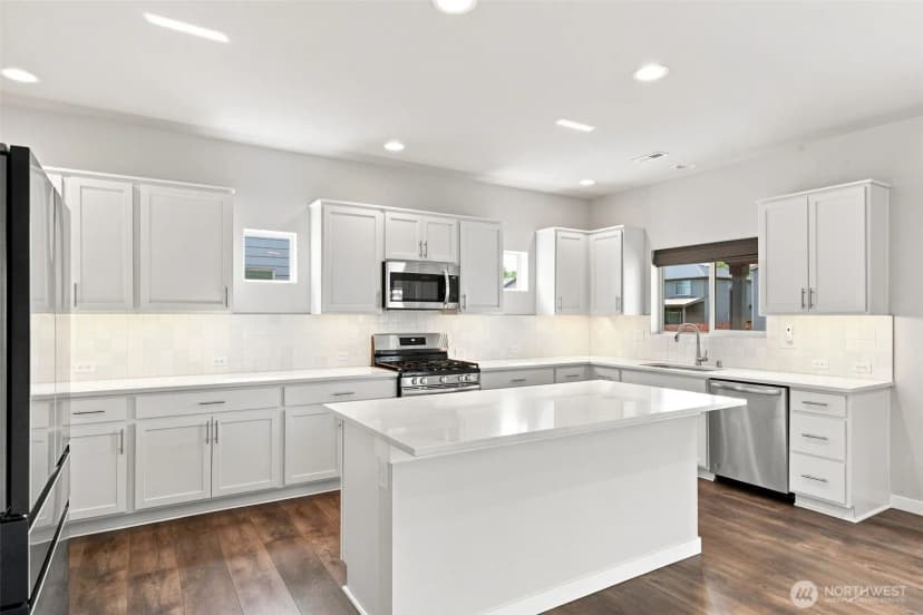 Property photo for 223 Hovey Street, Buckley photo 7
