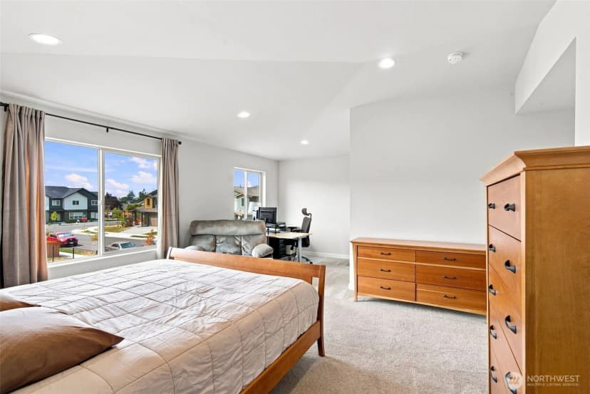 Property photo for 223 Hovey Street, Buckley photo 17