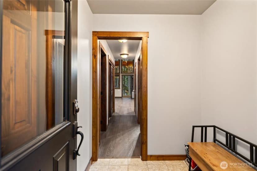Property photo for 10 Rockberry Loop, Ronald photo 3