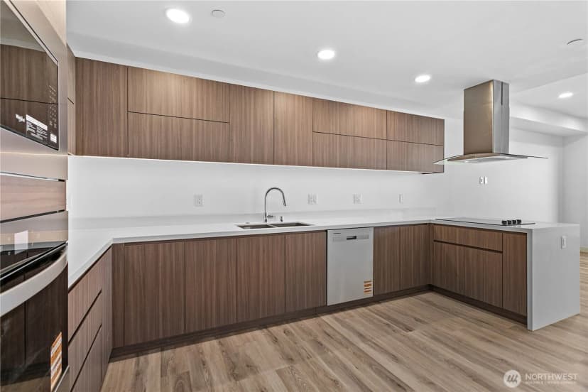 Property photo for 1019 Granary Avenue #304, Bellingham photo 6