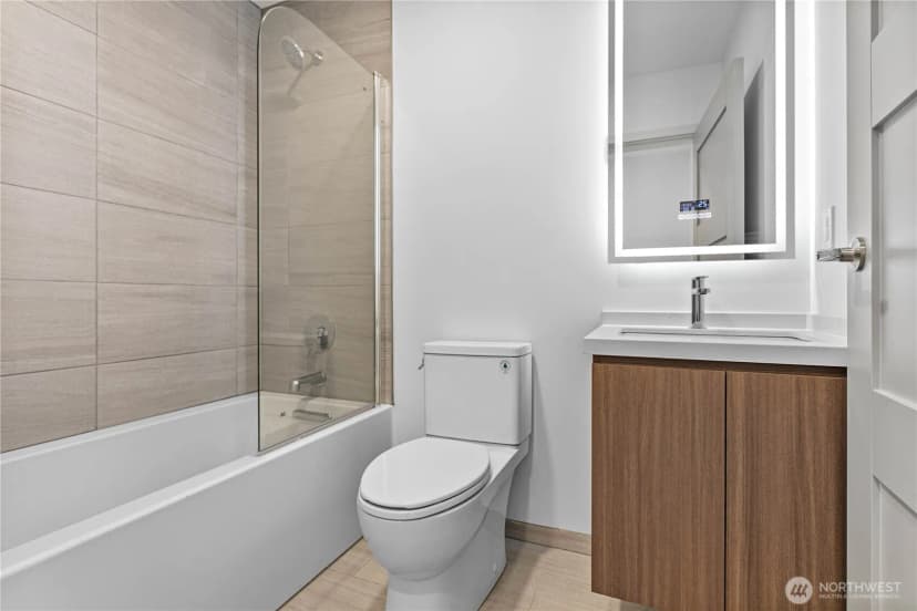 Property photo for 1019 Granary Avenue #304, Bellingham photo 16