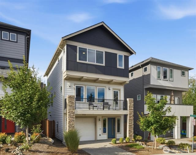 Property photo for 309 207th Place Se, Bothell, Washington 98012