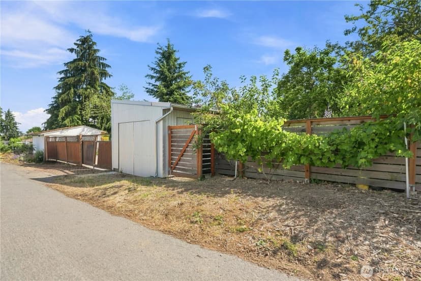 Property photo for 9223 21st Avenue Sw, Seattle photo 33